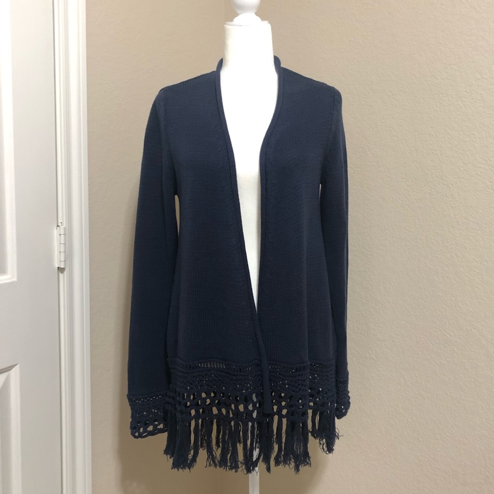 💜🌸SOLD💜🌸 NOT FOR SALEBrand Open Front Fringe